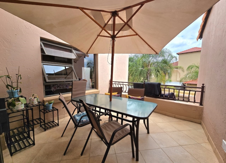 To Let 4 Bedroom Property for Rent in Melodie North West